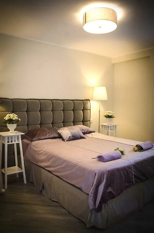 Luxury 2-Bed Apartment With Big Terrace In Aparthotel With Outdoor Pools In Calahonda Sitio de Calahonda Spain